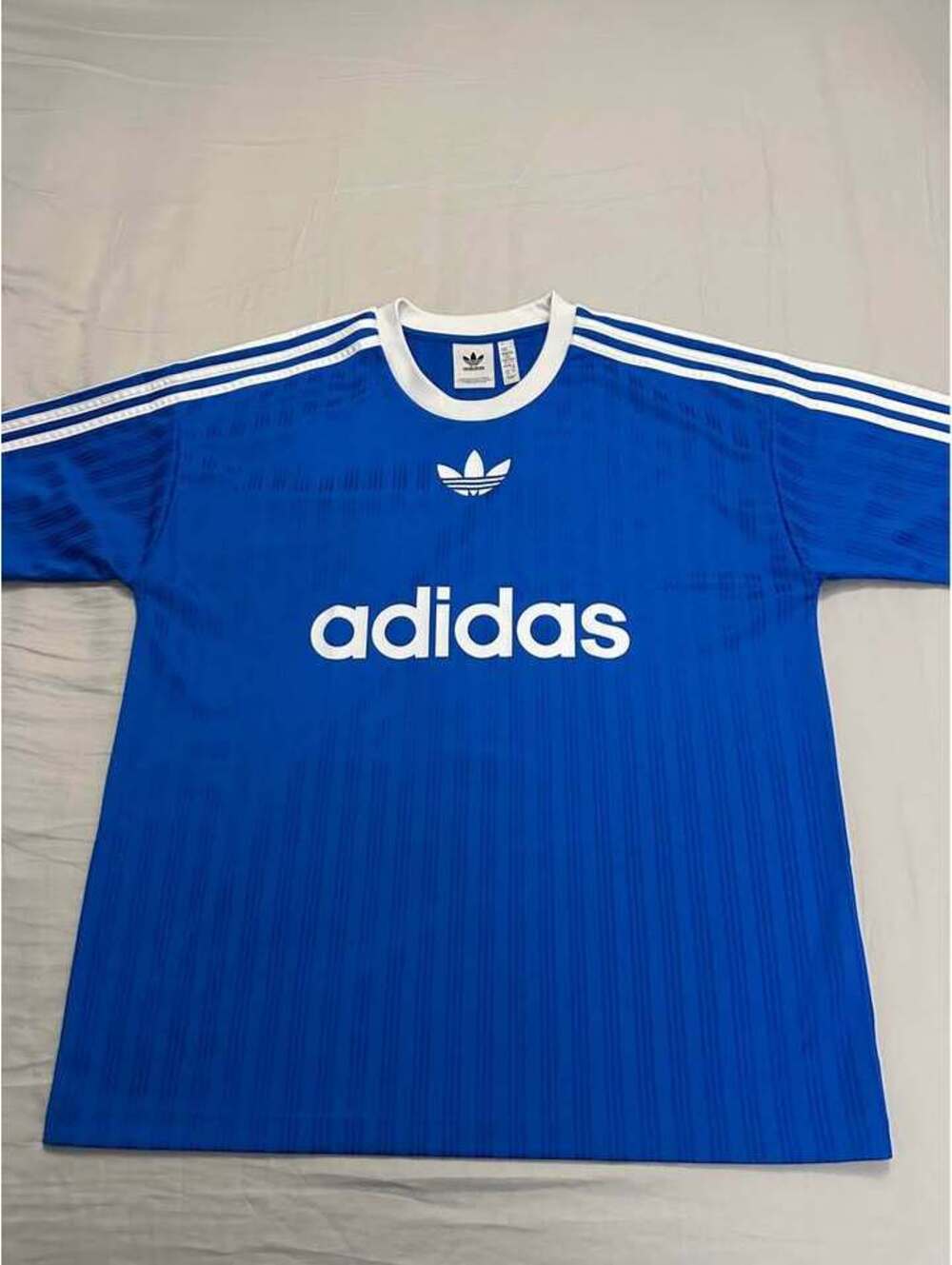 Adidas Originals Trefoil Jersey Mens Size Large
Used Like New $40